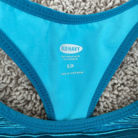 Old Navy razor back sports bra - Picture 3 of 3